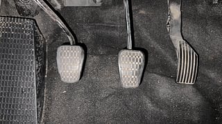 Used 2022 Tata Punch Accomplished MT Petrol Manual interior PEDALS VIEW