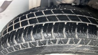 Used 2015 Maruti Suzuki Alto 800 Lxi Petrol Manual tyres RIGHT REAR TYRE TREAD VIEW