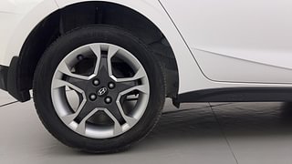 Used 2025 Hyundai New i20 Sportz 1.2 MT Petrol Manual tyres RIGHT REAR TYRE RIM VIEW