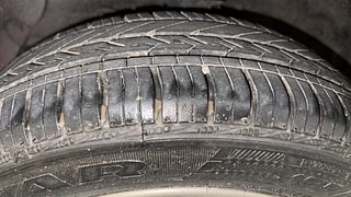 Used 2013 Hyundai Grand i10 Asta 1.2 Kappa VTVT Petrol Manual tyres LEFT FRONT TYRE TREAD VIEW