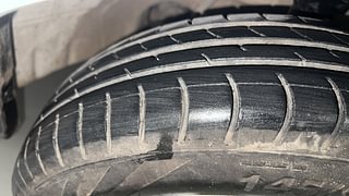 Used 2015 Maruti Suzuki Alto 800 Lxi Petrol Manual tyres RIGHT FRONT TYRE TREAD VIEW