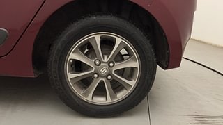 Used 2013 Hyundai Grand i10 Asta 1.2 Kappa VTVT Petrol Manual tyres LEFT REAR TYRE RIM VIEW