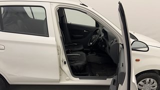 Used 2015 Maruti Suzuki Alto 800 Lxi Petrol Manual interior RIGHT SIDE FRONT DOOR CABIN VIEW