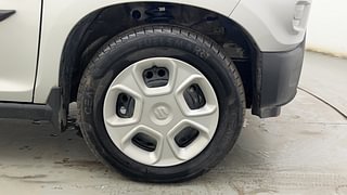 Used 2024 Maruti Suzuki S-Presso Vxi Plus Petrol Manual tyres RIGHT FRONT TYRE RIM VIEW