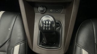 Used 2020 Ford Freestyle [2017-2021] Titanium 1.2 Petrol Manual interior GEAR  KNOB VIEW