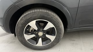 Used 2019 Tata Nexon [2017-2020] XZA Plus Dual Tone Roof AMT Diesel Diesel Automatic tyres LEFT FRONT TYRE RIM VIEW