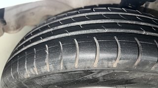 Used 2015 Maruti Suzuki Alto 800 Lxi Petrol Manual tyres LEFT FRONT TYRE TREAD VIEW
