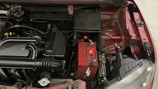 Used 2019 Renault Kwid [2015-2019] 1.0 RXT AMT Petrol Automatic engine ENGINE LEFT SIDE VIEW