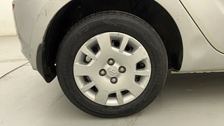 Used 2013 Hyundai i20 Magna 1.2 Petrol Manual tyres RIGHT REAR TYRE RIM VIEW