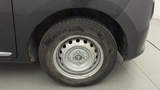 Used 2021 Hyundai New Santro 1.1 Sportz Executive CNG Petrol+cng Manual tyres RIGHT FRONT TYRE RIM VIEW
