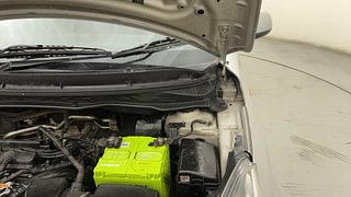 Used 2013 Hyundai i20 Magna 1.2 Petrol Manual engine ENGINE LEFT SIDE HINGE & APRON VIEW