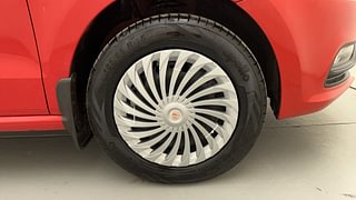 Used 2019 Volkswagen Polo Comfortline 1.0L (P) Petrol Manual tyres RIGHT FRONT TYRE RIM VIEW