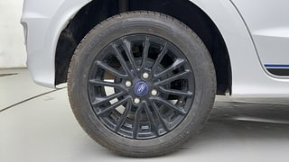 Used 2019 Ford Figo Titanium Blu Petrol Manual tyres RIGHT REAR TYRE RIM VIEW