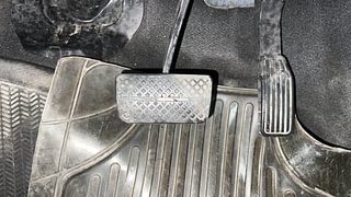 Used 2016 Honda Jazz S AT Petrol Automatic interior PEDALS VIEW