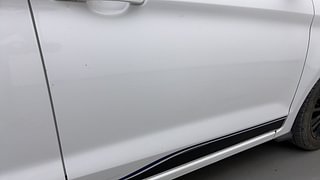 Used 2019 Ford Figo Titanium Blu Petrol Manual dents MINOR SCRATCH