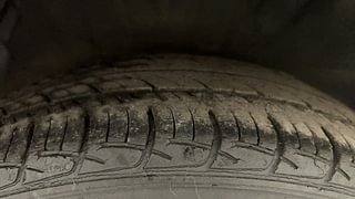Used 2013 Hyundai i20 Magna 1.2 Petrol Manual tyres RIGHT REAR TYRE TREAD VIEW