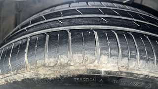Used 2016 Honda Jazz S AT Petrol Automatic tyres LEFT FRONT TYRE TREAD VIEW