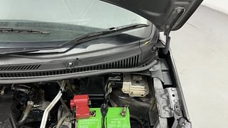 Used 2018 Maruti Suzuki Wagon R 1.0 VXI AMT Petrol Automatic engine ENGINE LEFT SIDE HINGE & APRON VIEW