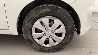 Used 2012 Hyundai i10 Sportz 1.2 AT Kappa2 Petrol Automatic tyres RIGHT FRONT TYRE RIM VIEW