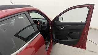 Used 2019 Renault Kwid [2015-2019] 1.0 RXT AMT Petrol Automatic interior RIGHT FRONT DOOR OPEN VIEW