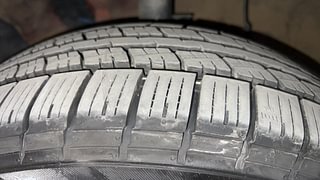Used 2020 Hyundai Creta EX Diesel Diesel Manual tyres LEFT FRONT TYRE TREAD VIEW