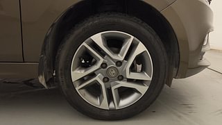 Used 2024 Tata Tigor Revotron XZ+ Petrol Manual tyres RIGHT FRONT TYRE RIM VIEW