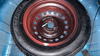 Used 2022 Renault Kwid RXL Petrol Manual tyres SPARE TYRE VIEW