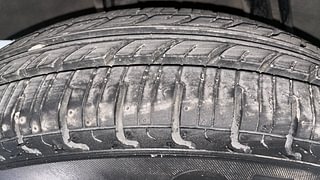 Used 2017 Renault Kwid CLIMBER 1.0 Petrol Manual tyres RIGHT REAR TYRE TREAD VIEW