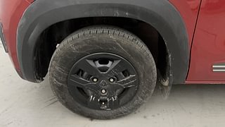 Used 2019 Renault Kwid [2015-2019] 1.0 RXT AMT Petrol Automatic tyres LEFT FRONT TYRE RIM VIEW