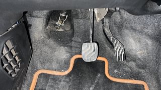 Used 2019 Renault Kwid [2015-2019] 1.0 RXT AMT Petrol Automatic interior PEDALS VIEW