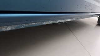 Used 2022 Renault Kwid RXL Petrol Manual dents MINOR DENT