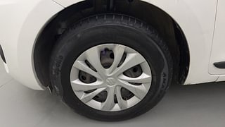 Used 2018 Maruti Suzuki Swift [2017-2021] VXi Petrol Manual tyres LEFT FRONT TYRE RIM VIEW