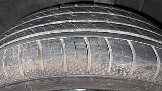 Used 2022 Nissan Magnite XV Premium Turbo CVT Petrol Automatic tyres LEFT REAR TYRE TREAD VIEW