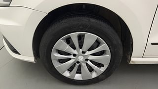 Used 2016 Volkswagen Ameo [2016-2020] Comfortline 1.2L (P) Petrol Manual tyres LEFT FRONT TYRE RIM VIEW