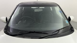 Used 2018 Maruti Suzuki Swift [2017-2021] VXi Petrol Manual exterior FRONT WINDSHIELD VIEW