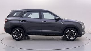 Used 2021 Hyundai Alcazar Platinum (O) 6 STR 2.0 Petrol AT Petrol Automatic exterior RIGHT SIDE VIEW