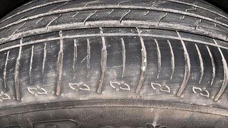 Used 2022 Mahindra XUV700 AX 5 Petrol AT 5 STR Petrol Automatic tyres LEFT FRONT TYRE TREAD VIEW
