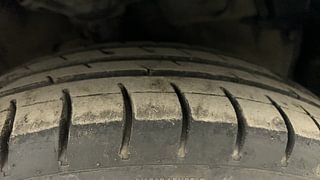 Used 2014 Maruti Suzuki Celerio VXi AMT Petrol Automatic tyres RIGHT FRONT TYRE TREAD VIEW