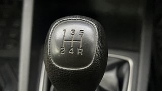 Used 2020 Hyundai Elite i20 Sportz Plus 1.2 Petrol Manual interior GEAR  KNOB VIEW