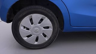 Used 2014 Maruti Suzuki Celerio VXI AMT Petrol Automatic tyres RIGHT REAR TYRE RIM VIEW