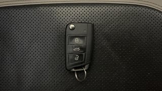 Used 2022 Volkswagen Taigun Topline 1.0 TSI MT Petrol Manual extra CAR KEY VIEW