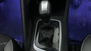 Used 2022 Nissan Magnite XV Premium Turbo CVT Petrol Automatic interior GEAR  KNOB VIEW
