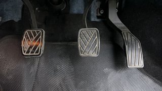 Used 2024 Maruti Suzuki Grand Vitara Zeta Smart Hybrid Petrol Manual interior PEDALS VIEW