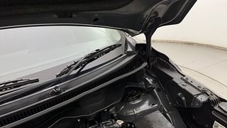 Used 2021 Maruti Suzuki XL6 Alpha MT Petrol Petrol Manual engine ENGINE LEFT SIDE HINGE & APRON VIEW