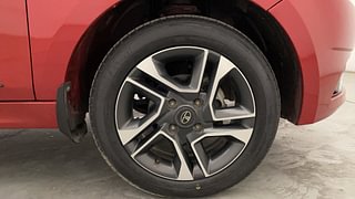 Used 2019 Tata Tiago Revotron XZ Plus Petrol Manual tyres RIGHT FRONT TYRE RIM VIEW