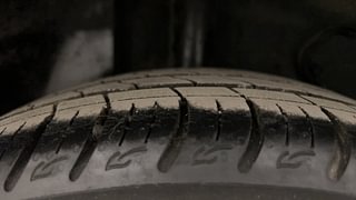 Used 2022 Tata Altroz XZ 1.2 Petrol Manual tyres RIGHT REAR TYRE TREAD VIEW