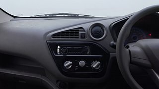 Used 2016 Datsun Redi-GO [2015-2019] T (O) Petrol Manual interior MUSIC SYSTEM & AC CONTROL VIEW