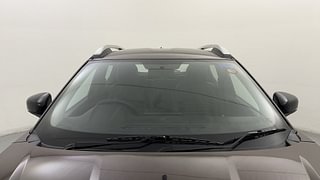 Used 2023 Renault Kiger RXT (O) MT Petrol Manual exterior FRONT WINDSHIELD VIEW