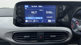 Used 2022 Hyundai Grand i10 Nios Sportz 1.2 Kappa VTVT Petrol Manual top_features Touch screen infotainment system