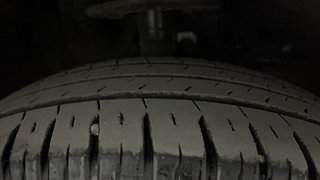 Used 2021 Maruti Suzuki XL6 Alpha MT Petrol Petrol Manual tyres RIGHT FRONT TYRE TREAD VIEW